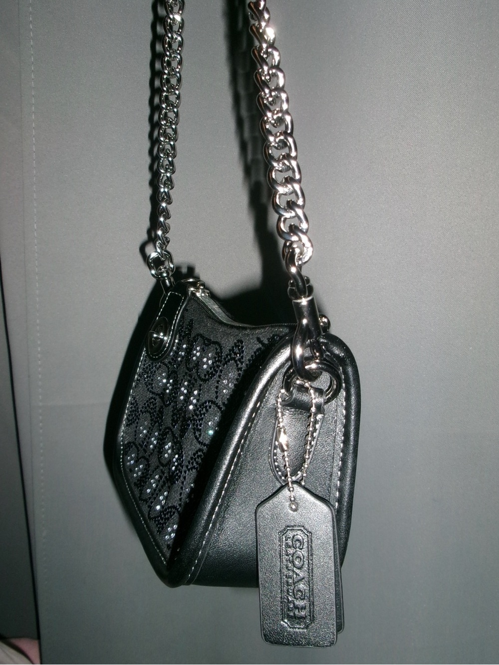 Coach Black Swinger Shoulder bag with silver chain NWOT - Picture 4 of 11